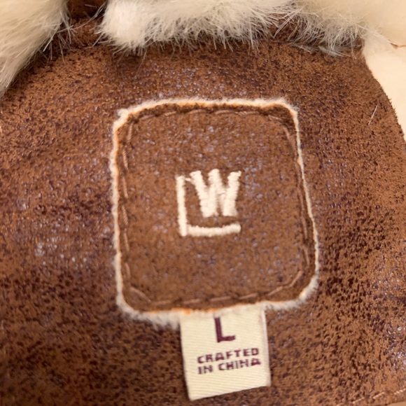 Wilson’s Brown polyester jacket with fur (L) - Picture 3 of 6